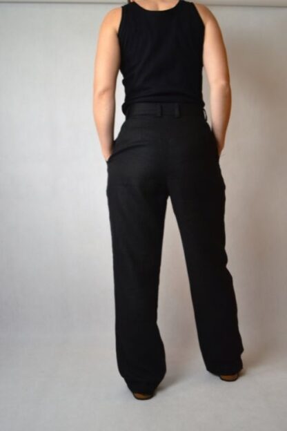 High-Waisted Straight Fit Linen Trousers